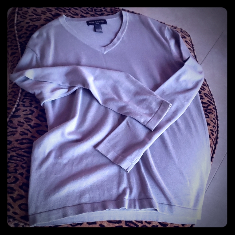 BANANA Republic grey 100% cotton sweater M